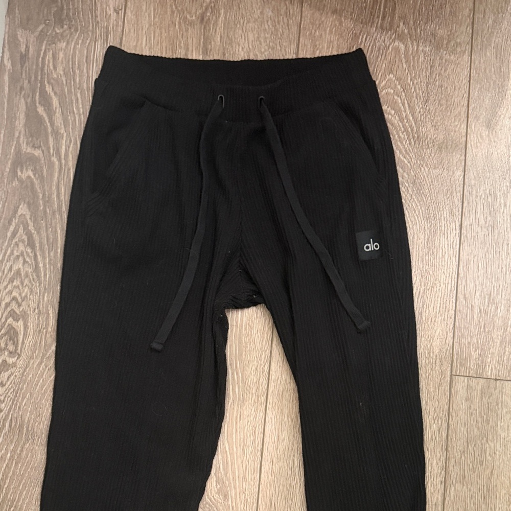 Alo Ribbed Joggers